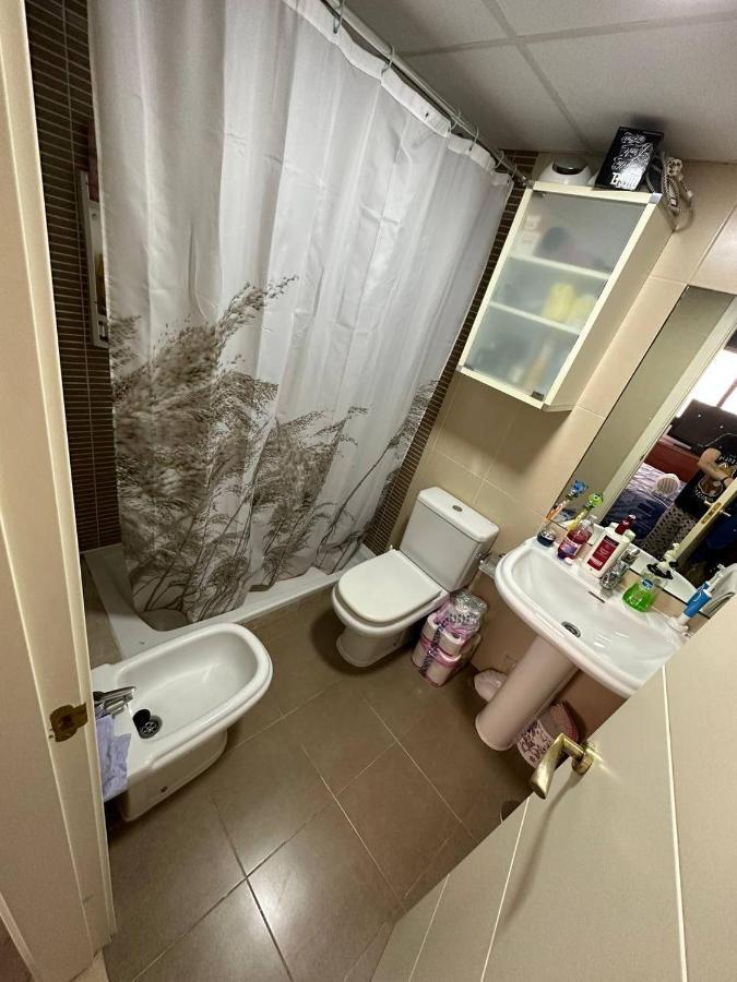 מאלגה Apartment A / A 4Pax Near The Beach מראה חיצוני תמונה